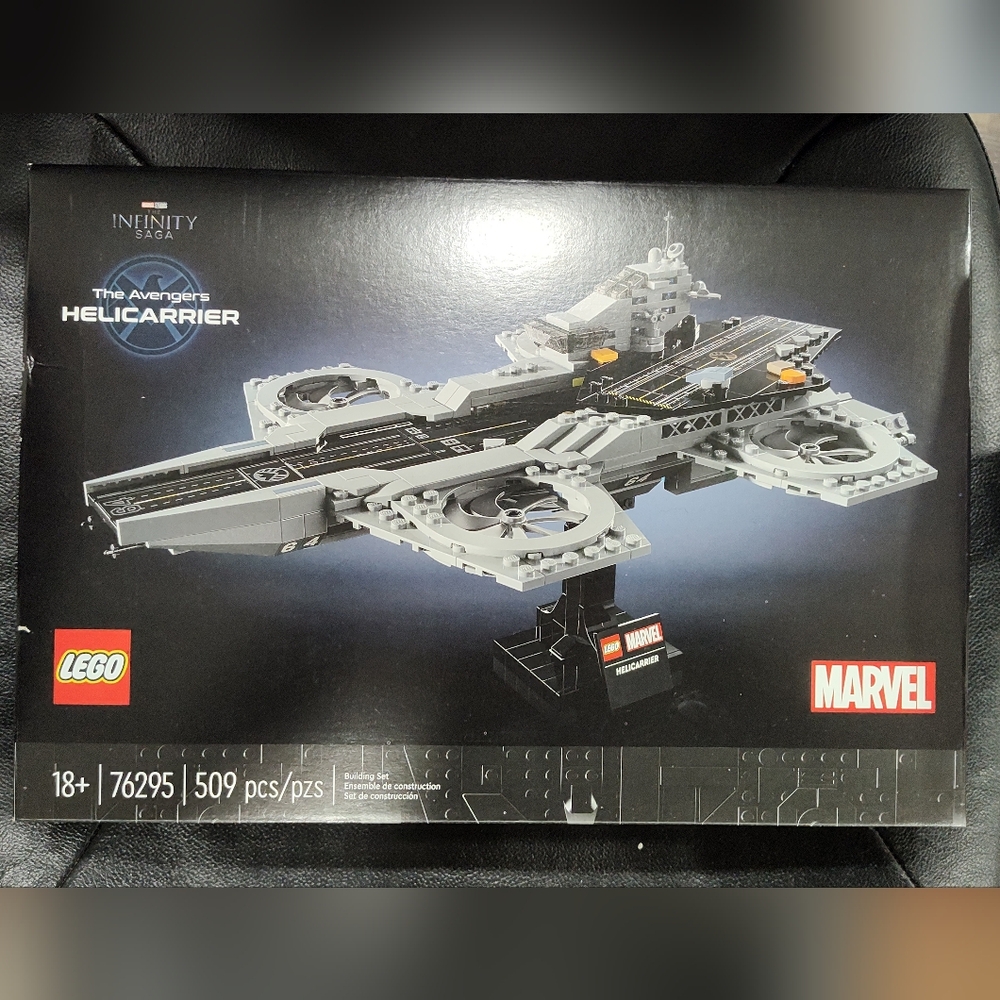 LEGO Super Heroes: The Avengers Helicarrier (76295) Sealed, Brand New, Unopened - Picture 1 of 4